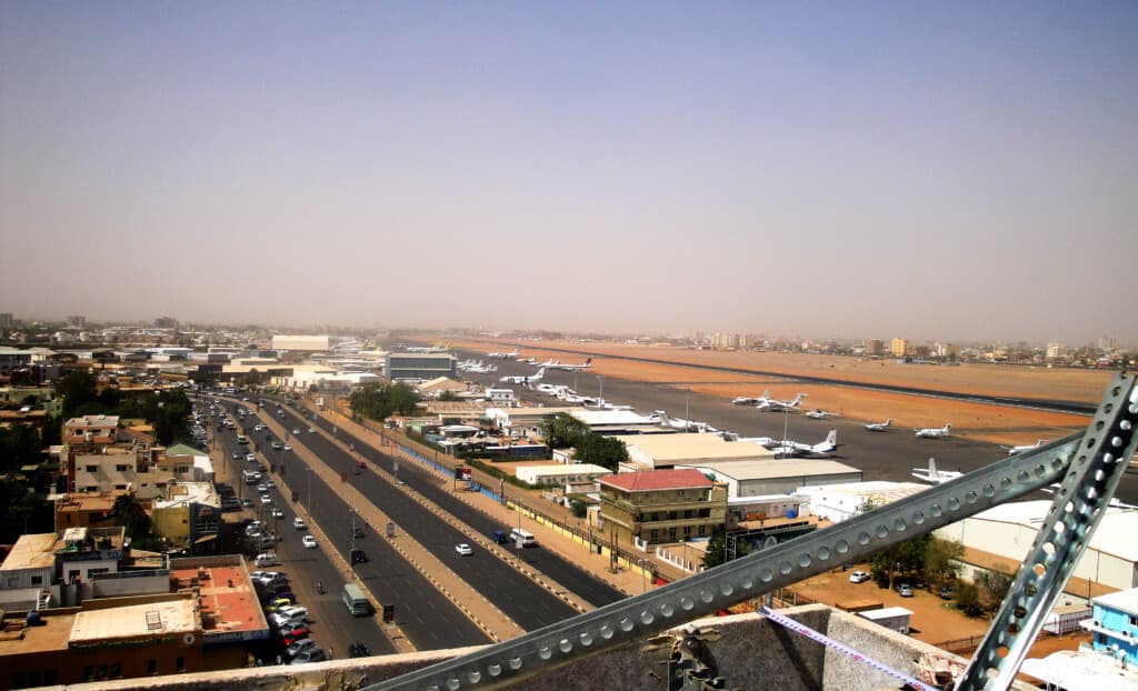 واشنطن: مطار الخرطوم خط أحمر ء