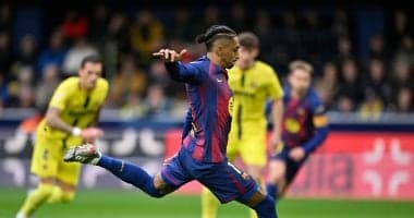 فياريال ضد برشلونة.. البارسا يتقدم بهدف رافينيا فى الشوط الأول.. فيديو