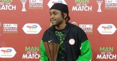 لوكمان رجل مباراة نيجيريا وموزمبيق بعد المساهمة فى 3 أهداف بأمم أفريقيا 2025