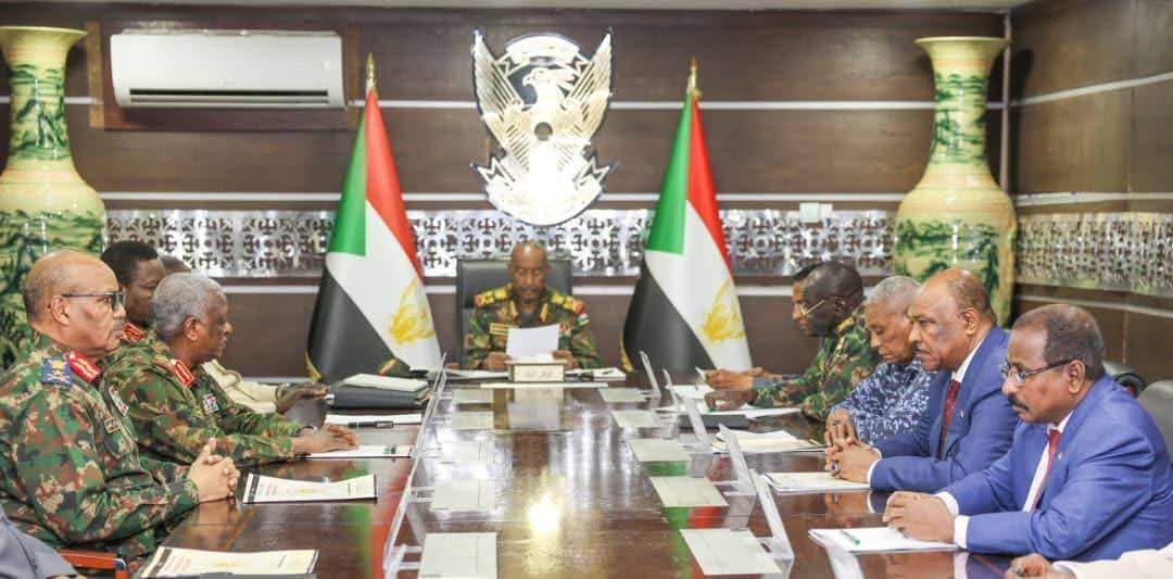 مجلس الأمن والدفاع يعقد إجتماعه الدوري برئاسة البرهان ويستعرض الموقف الأمني