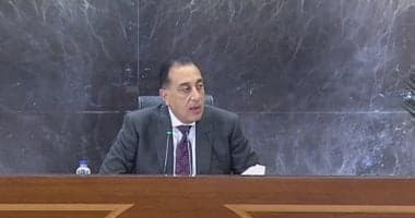 رئيس الوزراء يتابع مع وزير الكهرباء الموقف التنفيذى لمشروعات الطاقة المتجددة