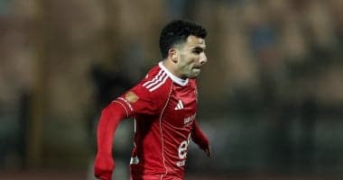 التشكيل المتوقع للأهلى أمام إنبى.. زيزو وطاهر وبن شرقى فى الهجوم