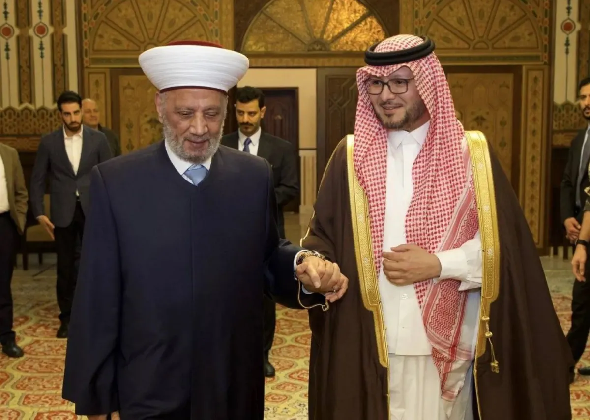 Saudi Envoy Says Adherence to Taif Accord is Key to Any Settlement in Lebanon