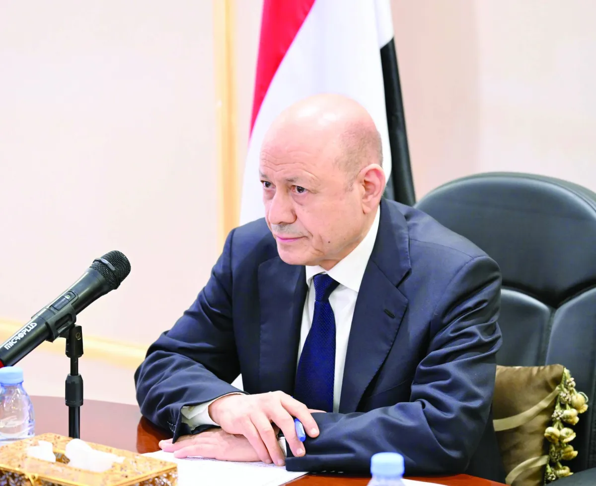 العليمي يشيد بدور السعودية لإنهاء التوتر شرق اليمن