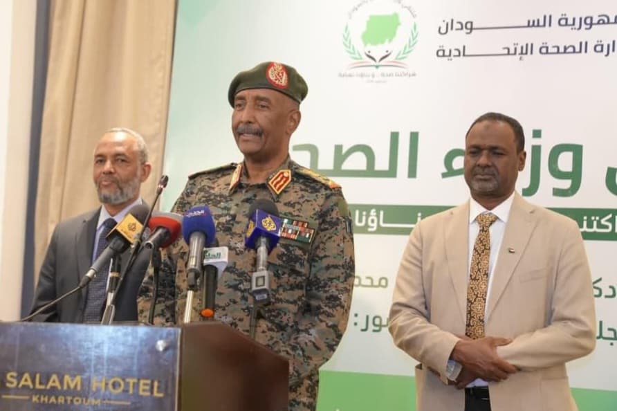 الجيش يعتذر للاطباء  