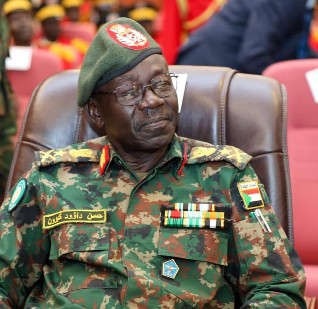 وزير الدفاع السوداني يكشف تفاصيل بشأن اجتماع لمجلس الأمن والدفاع