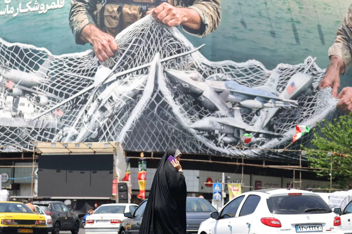 ترمب: إيران في حالة انهيار وتطلب فتح مضيق هرمز