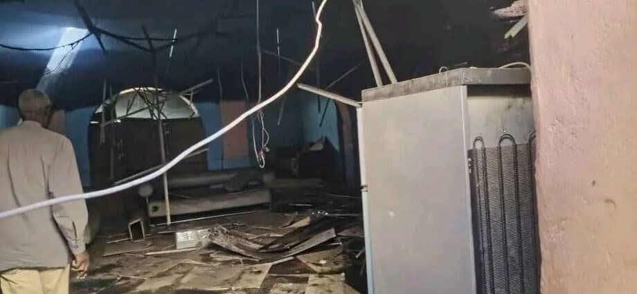 قصف مقر إذاعة في السودان