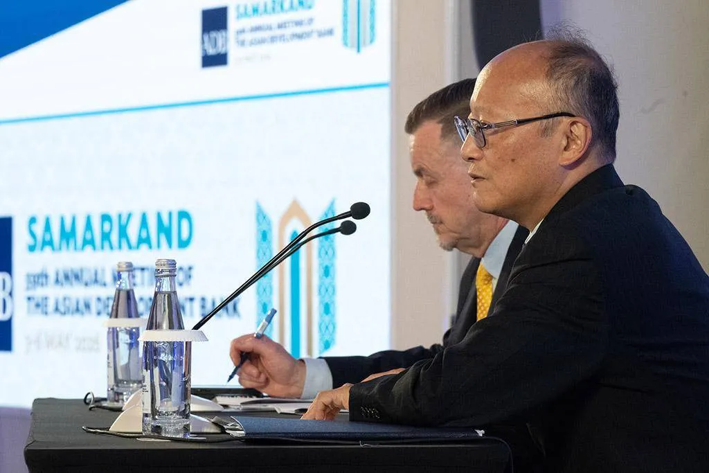 بنك التنمية الآسيوي يدشن برنامجا لتوسيع البنية التحتية الرقمية