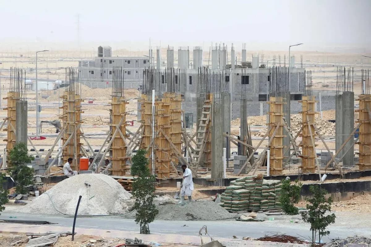 كيف أعادت قرارات 2025 رسم مستقبل السوق العقارية في الرياض