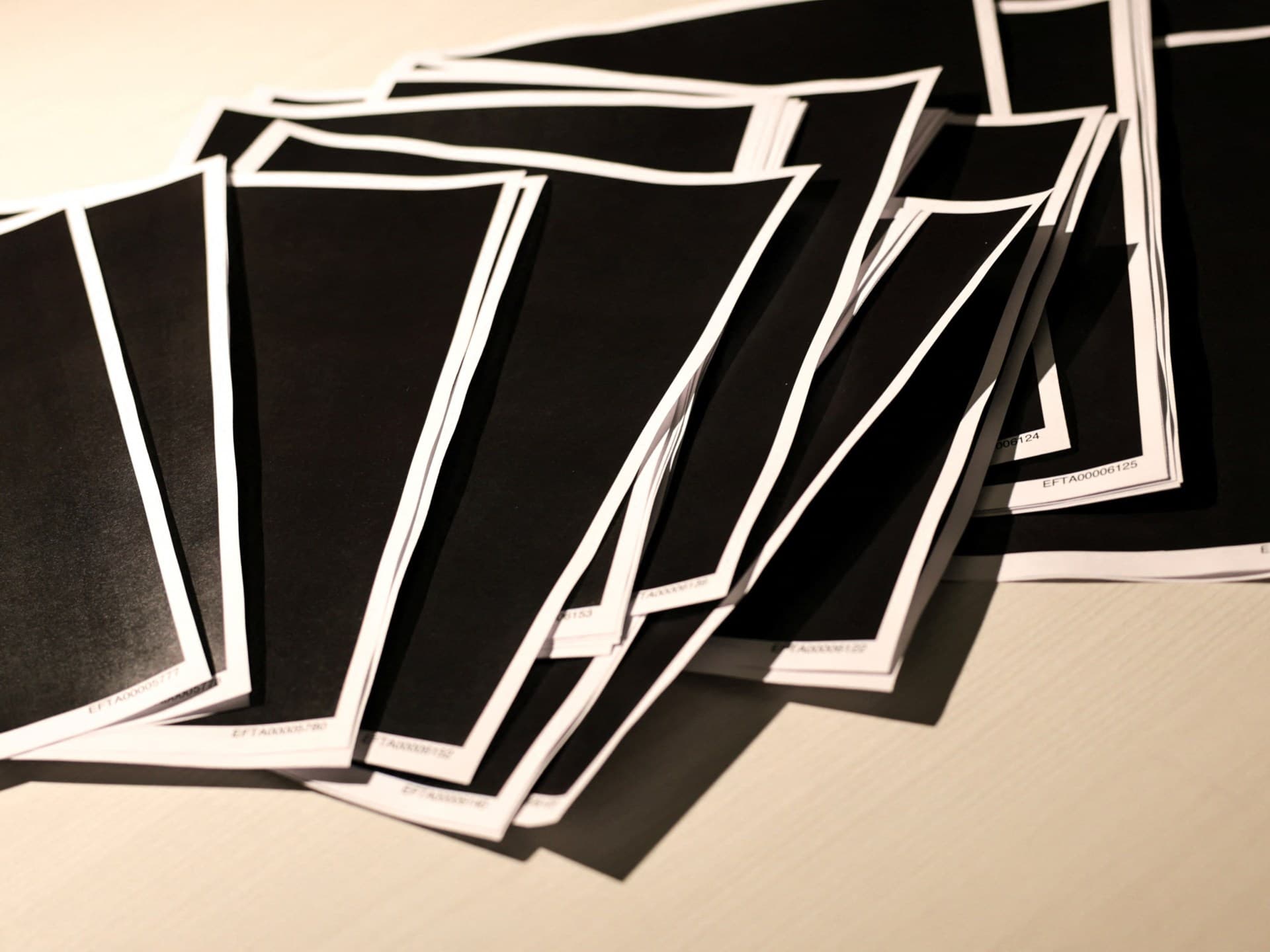 ملفات إبستين.. 4 أسئلة بلا إجابات