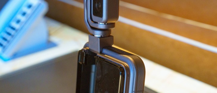 Honor تحدد موعد إطلاق Robot Phone في 12 أغسطس.. وفيديو فتح العلبة يظهر قبل الإعلان الرسمي