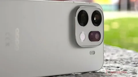 هاتف Oppo Find X10 Pro Max يقترب من الإنتاج الضخم بأول منظومة كاميرات Hasselblad بدقة 600 MP