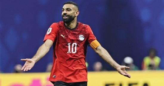محمد صلاح يغادر معسكر منتخب مصر قبل لقاء جنوب السودان بالتنسيق مع العميد
