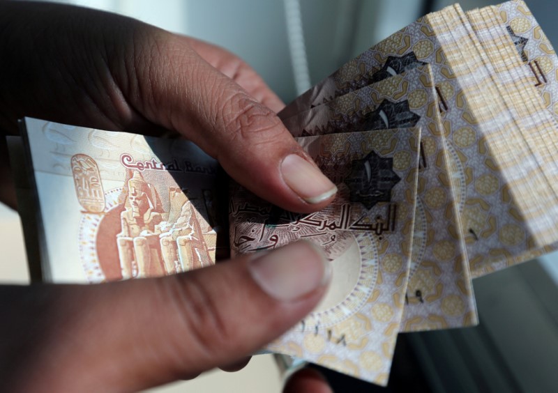 الدولار يصل لهذا المستوى في مصر.. وهذه العوامل تتحكم في السعر020 الدولار يصل لهذا المستوى في مصر.. وهذه العوامل تتحكم في السعر
