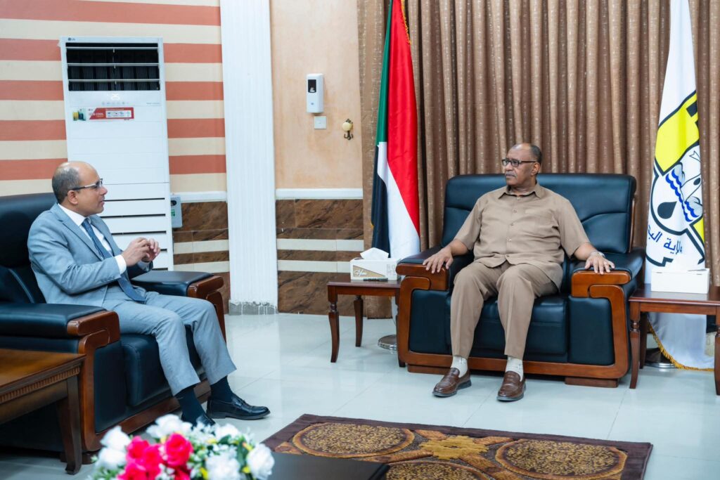 مصر تتحدث عن سبل تطوير الإستثمار في ولاية البحر الأحمر020 مصر تتحدث عن سبل تطوير الإستثمار في ولاية البحر الأحمر