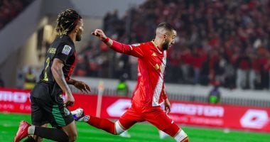 الوداد يتعادل مع الجيش الملكي 1  1 فى الشوط الأول بالدوري المغربي