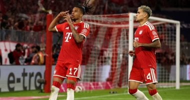 بايرن ميونخ يقسو على شتوتجارت بخماسية في انطلاقة الدوري الألماني