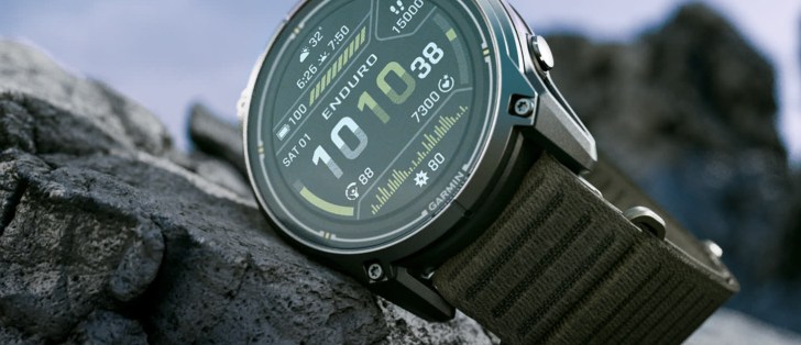 Garmin تكشف عن ساعة Enduro 4 بذاكرة وتخزين أكبر.. وتطلق Approach S72 بميزات جديدة للعشاق للغولف