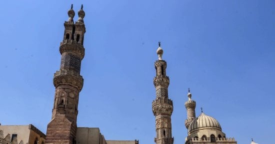 الأزهر يدين محاولة استهداف مكة المكرمة ويؤكد: استعداء لمشاعر المسلمين