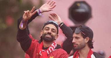 احتفالات ليفربول بلقب الدوري الإنجليزي بمشاركة محمد صلاح.. بث مباشر020 احتفالات ليفربول بلقب الدوري الإنجليزي بمشاركة محمد صلاح.. بث مباشر