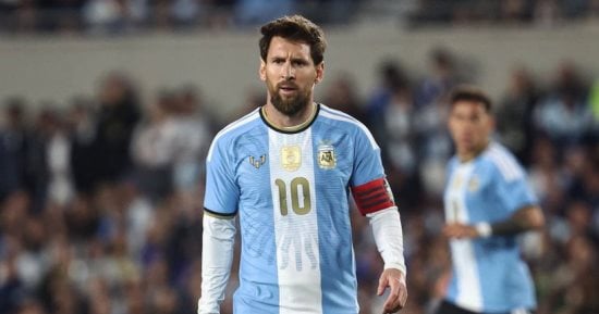 ميسى يودع منتخب الأرجنتين: اليوم الأكثر حزنا فى مسيرتى.. فيديو