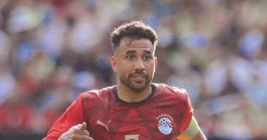 صفقة تريزيجيه.. أين احترف النجوم المصريين في الدوري السعودي