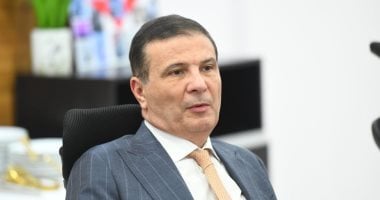 وزير الزراعة يلتقي منتجي الدواجن لبحث آليات تطوير الصناعة ودعم المربين