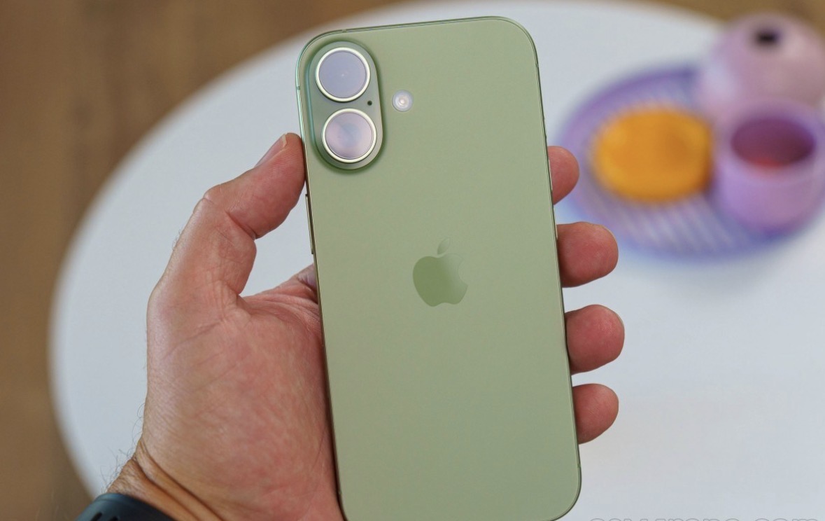 أبل ترفع أسعار iPhone 17 وiPhone Air وiPhone 16 رسميا.. وهذه الأسعار الجديدة