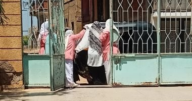 دراما إنسانية فى توك توك.. ولادة مفاجئة لـ سيدة أمام وحدة صحية بالقليوبية
