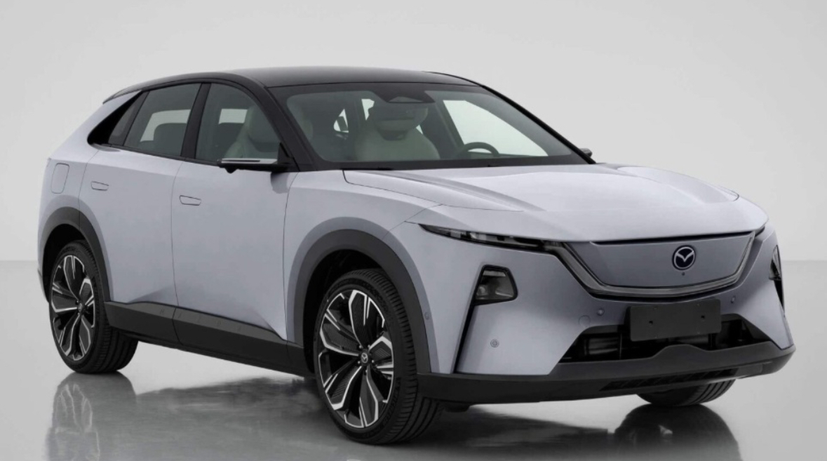 الكشف عن مواصفات سيارة Mazda EZ60 الكهربائية تمهيدا لإطلاقها المحتمل في 2025 لمنافسة Tesla Model Y020 الكشف عن مواصفات سيارة Mazda EZ60 الكهربائية تمهيدا لإطلاقها المحتمل في 2025 لمنافسة Tesla Model Y