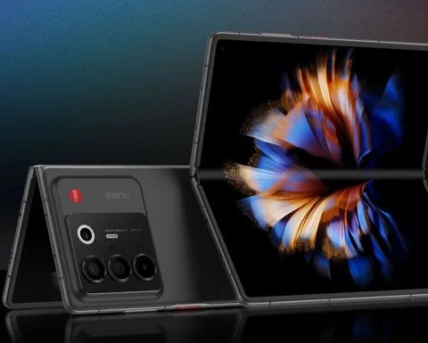 هاتف نوبيا Fold ينطلق عالميا بنصف سعر جهاز سامسونج Galaxy Z Fold7