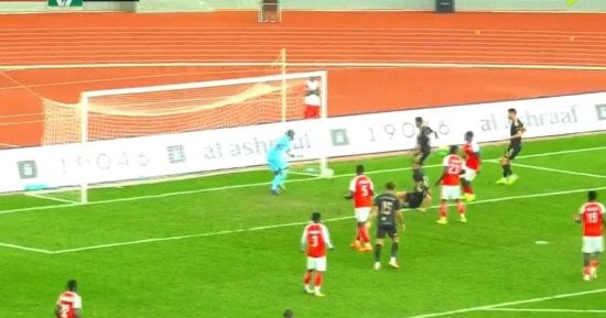 شاهد ثنائية عمر الساعي وزيزو فى فوز الأهلي على كيتارا الأوغندي