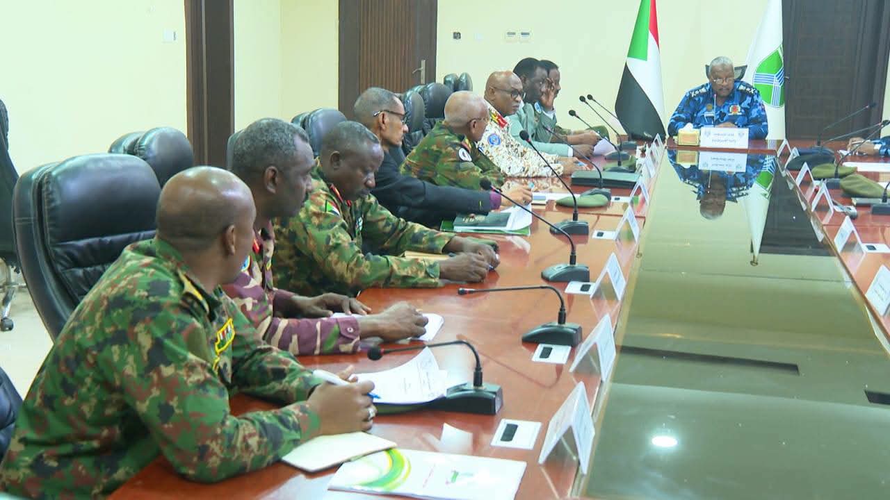 لجنة أمن ولاية الخرطوم تقف على عدد من العمليات الناجحة وكشف طلاسم الجرائم الغامضة