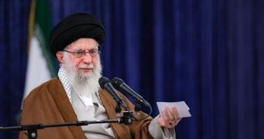 حرب إيران.. كيف كانت علاقة خامنئي والحرس الثوري بكرة القدم