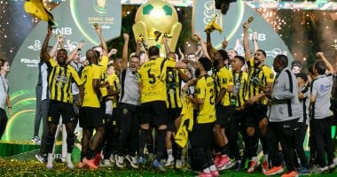 بعد تتويج الاتحاد.. الأكثر تحقيقا للثنائية فى الدوري السعودي020 بعد تتويج الاتحاد.. الأكثر تحقيقا للثنائية فى الدوري السعودي