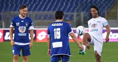 سحر لا ينسى.. لمسات وفاصل مهاري بين مارادونا ورونالدينيو وتوتي