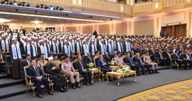 الرئيس السيسى يشاهد فيلما عن رفاعة الطهطاوى بتقنية الذكاء الاصطناعى.. فيديو