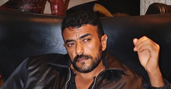 أحمد العوضي: أعيش قصة حب وأتمنى أسمع كلمة بابا