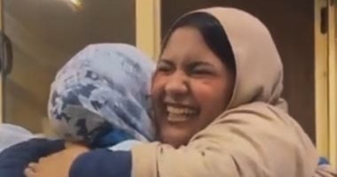 تحلم بكلية الحقوق.. الأولى على الجمهورية أدبى تروى أسرار تفوقها.. فيديو