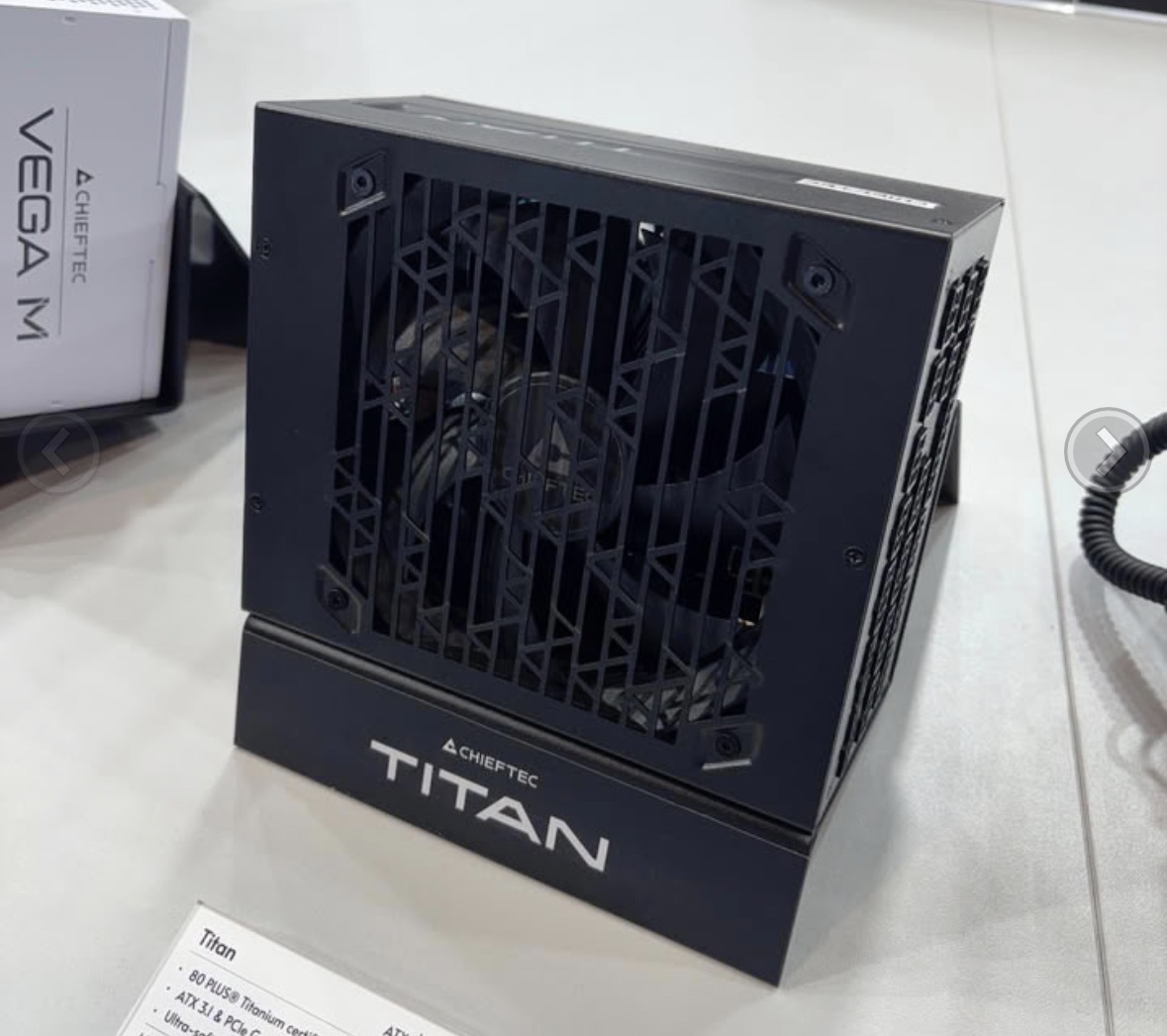 Chieftec تكشف عن مزودات طاقة Titan بقدرة 1650 وات وDuplex الاحتياطية في IFA2026