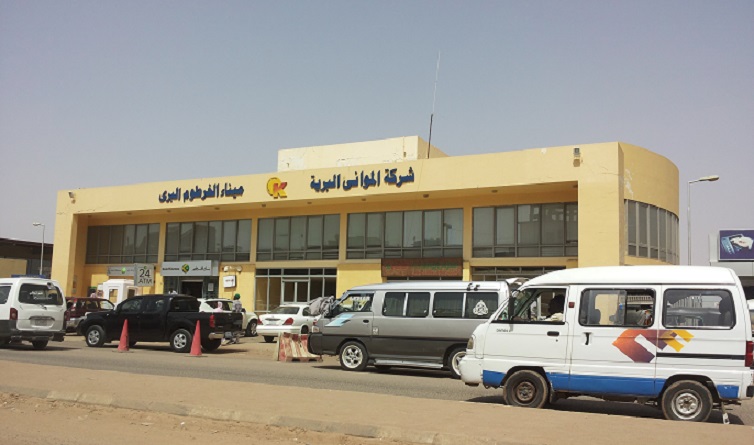 استئناف العمل في الميناء البري في العاصمة الخرطوم020 استئناف العمل في الميناء البري في العاصمة الخرطوم