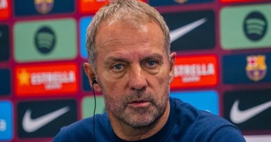 فليك يحذر لاعبي برشلونة من جحيم إسطنبول في دوري أبطال أوروبا