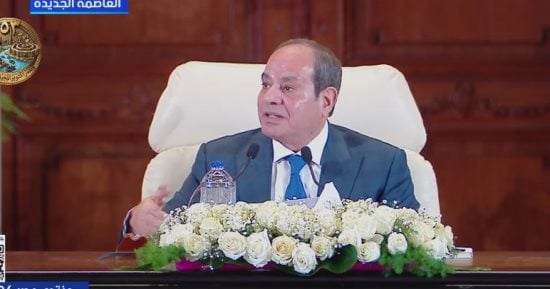فخامة الرئيس السيسي لهشام طلعت مصطفى: عايز 200 ألف وحدة سكنية بالإيجار