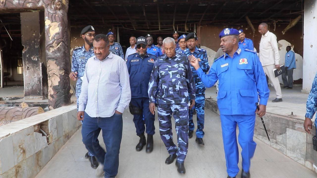 وزير الداخلية يتفقد أعمال الصيانة والتأهيل بمجمع خدمات الجمهور ببحرى ومستشفى الشرطة وجامعة الرباط الوطنى ودارالشرطة ببرى