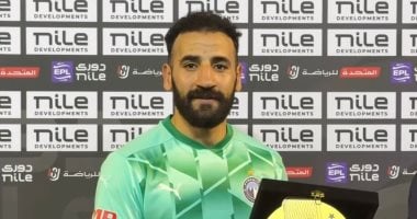 مهند لاشين: حسام حسن لم يكن عنيفا بين الشوطين وصلاح قال مش جايين نهزر