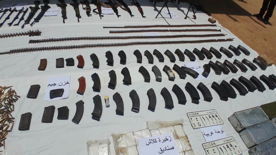 شعبة الاستخبارات بمنطقة الخرطوم العسكرية تضبط شبكة تنشط في الاتجار بالأسلحة والذخائر