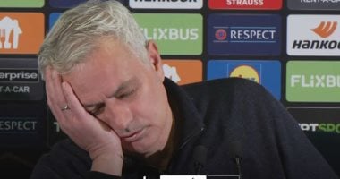 أحدث تقاليع مورينيو.. البرتغالي يبرر سبب نومه فى مؤتمر صحفي فيديو
