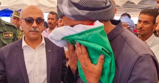 وداعا أيوب.. الجزائريون يشيعون جثمان الطفل إلى مثواه الأخير.. فيديو وصور