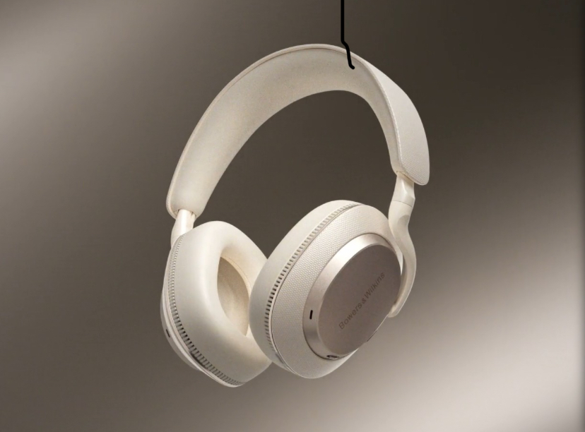 سماعات Bowers Wilkins PX7 S3 بتصميم جديد وعزل ضوضاء محسن مقابل 429 دولارا020 سماعات Bowers Wilkins PX7 S3 بتصميم جديد وعزل ضوضاء محسن مقابل 429 دولارا